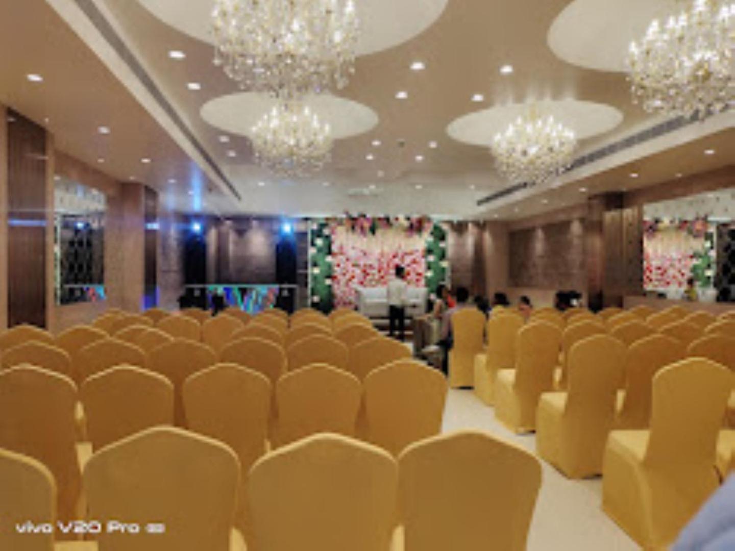 Red Orchid Hotel Kanpur Eksteriør billede